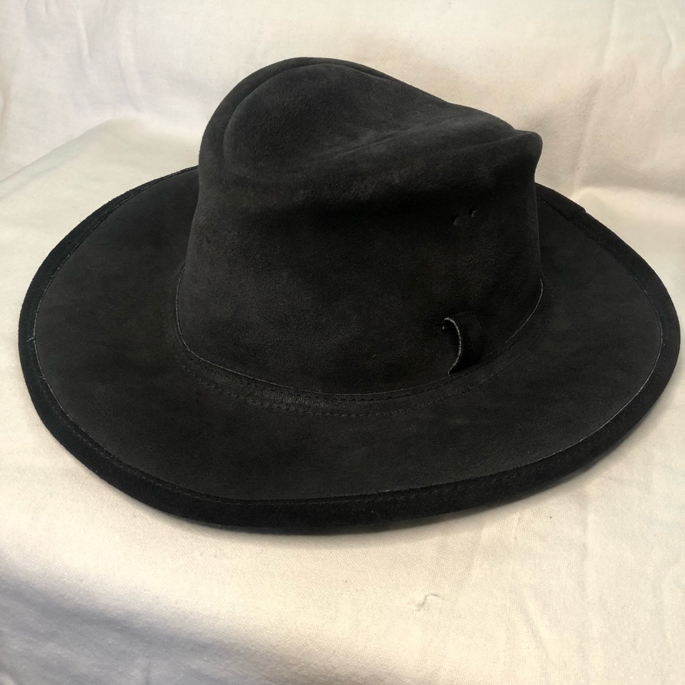 Outback Trading Company Australia Made “Lady Suede” Black Wide Brim Hat